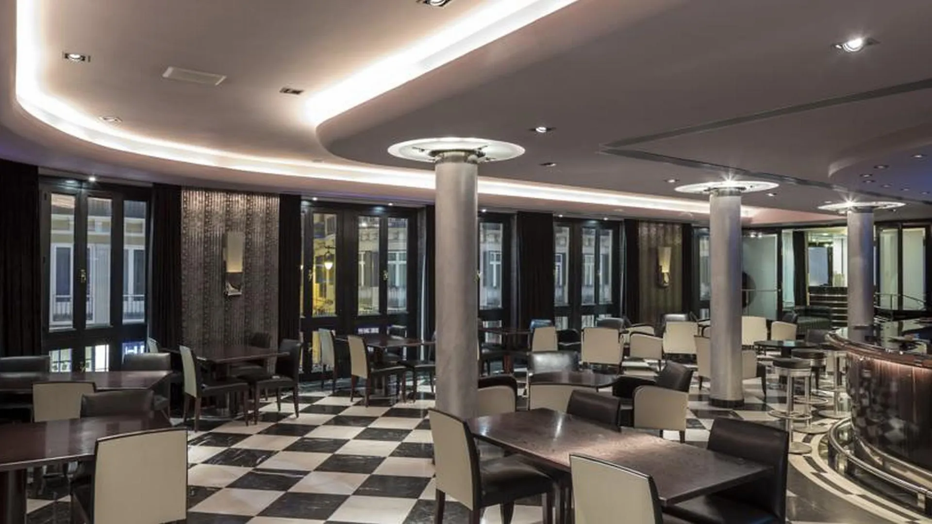 Hotel Larios מאלגה